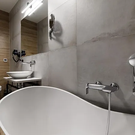 Dream Boutique Aparthotel 4*