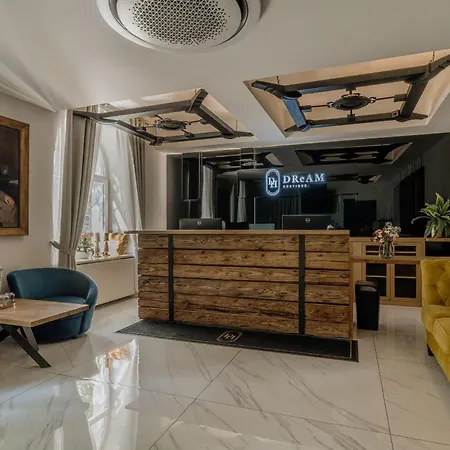 Dream Boutique Aparthotel 4*